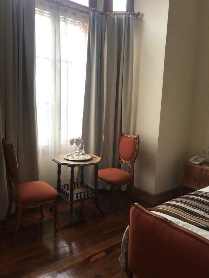 Fortunata Chacana Guest House Вальпараїсо Номер фото